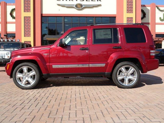 Jeep Liberty 2012 photo 1