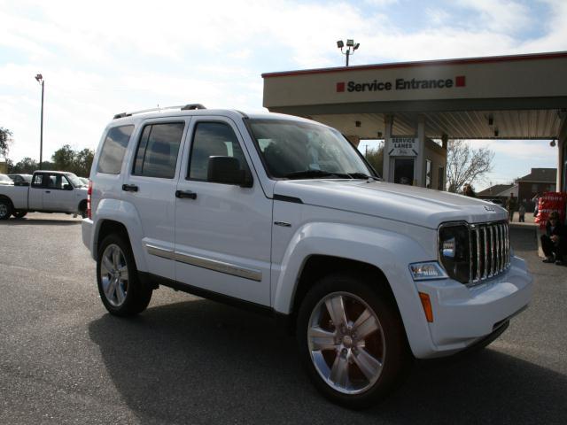 Jeep Liberty Prem Sport Utility