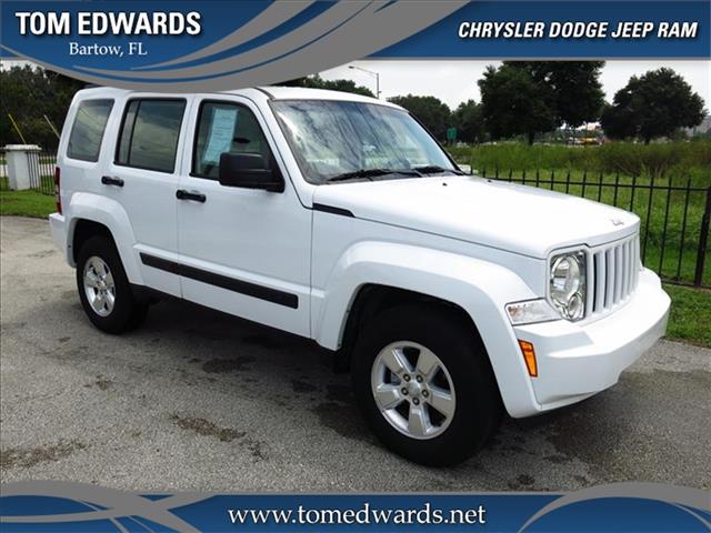 Jeep Liberty 2012 photo 1