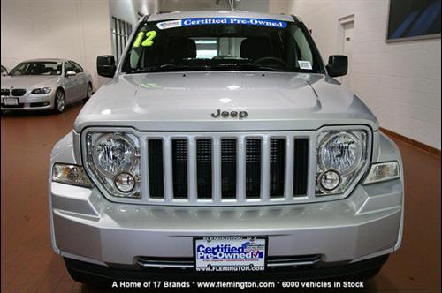 Jeep Liberty 2012 photo 1