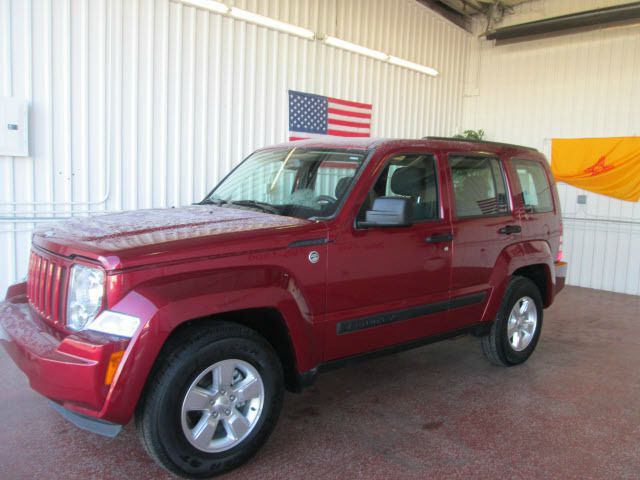 Jeep Liberty 2012 photo 1