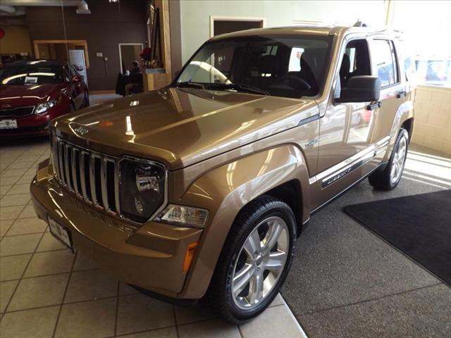 Jeep Liberty 2012 photo 1