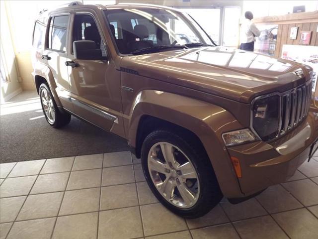 Jeep Liberty 2012 photo 4