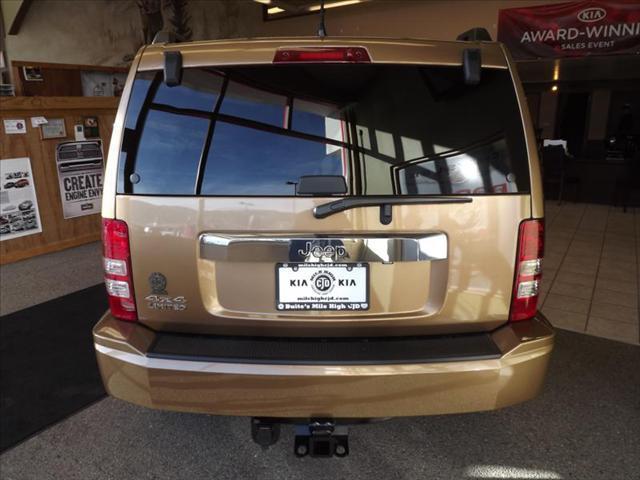 Jeep Liberty 2012 photo 5