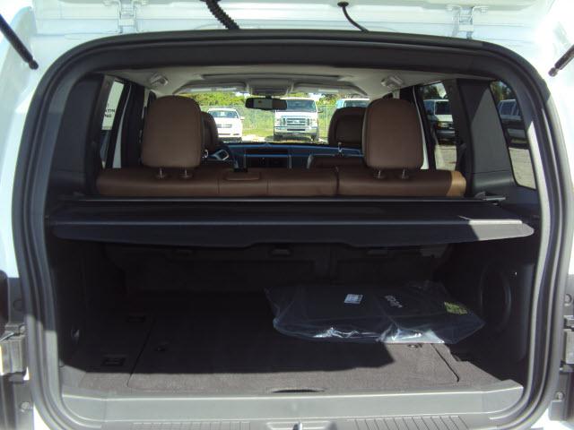 Jeep Liberty 2012 photo 3