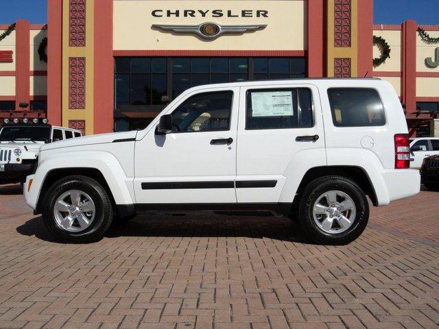 Jeep Liberty 2012 photo 1