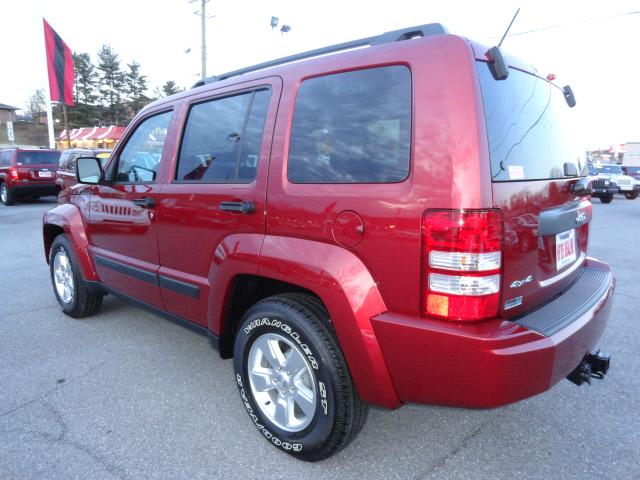 Jeep Liberty 2012 photo 3