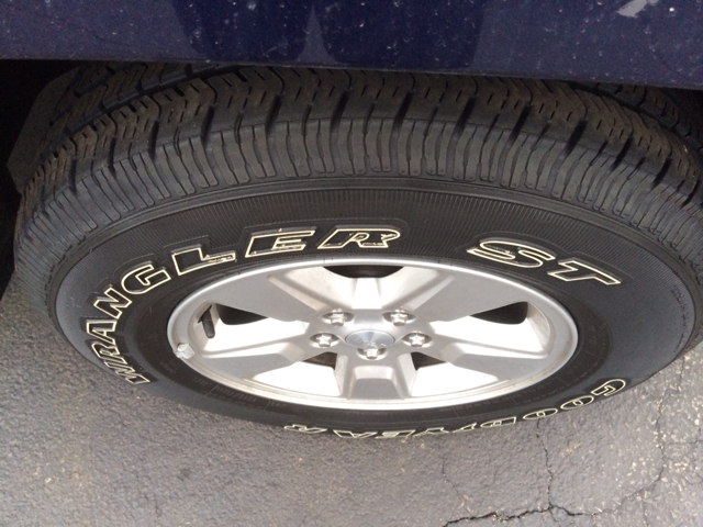 Jeep Liberty 2012 photo 1