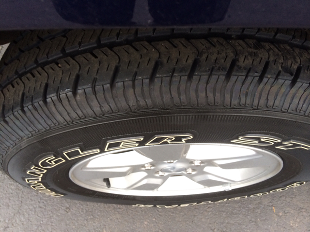 Jeep Liberty 2012 photo 4