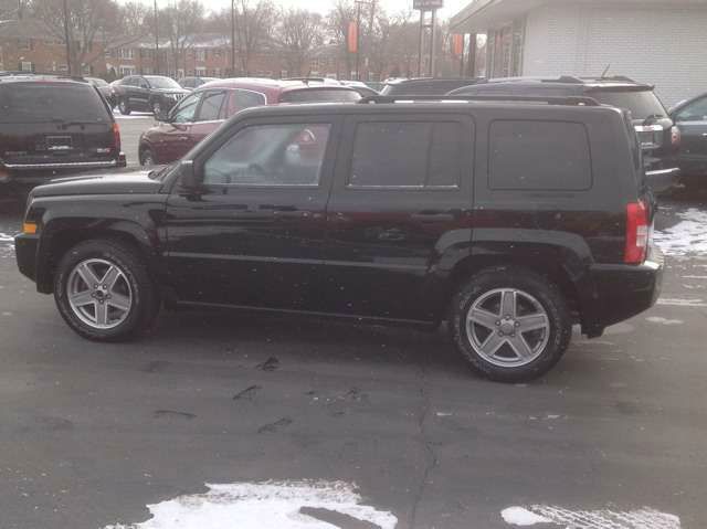 Jeep Patriot 2007 photo 1