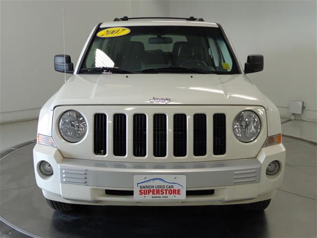 Jeep Patriot 2007 photo 4