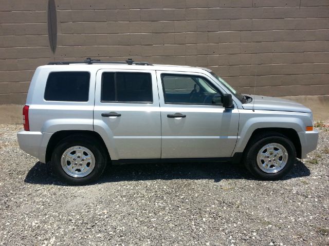 Jeep Patriot 2007 photo 4