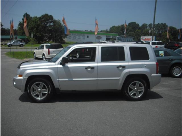 Jeep Patriot 2007 photo 2