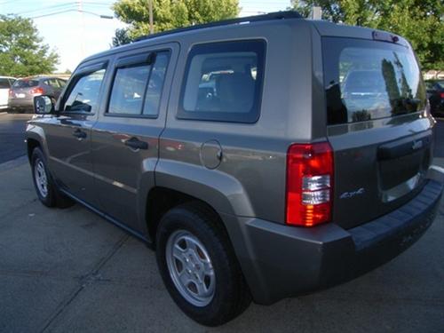 Jeep Patriot 2008 photo 1
