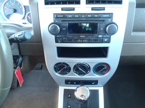 Jeep Patriot 2008 photo 2