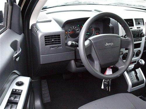Jeep Patriot 2008 photo 1