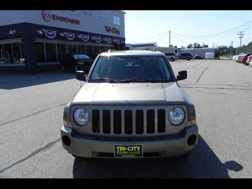 Jeep Patriot 2008 photo 2
