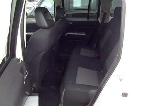 Jeep Patriot 2008 photo 1