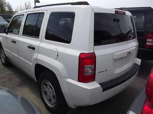 Jeep Patriot 2008 photo 2