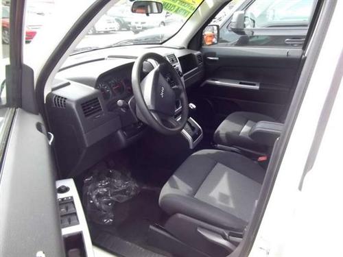 Jeep Patriot 2008 photo 3