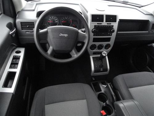 Jeep Patriot 2008 photo 1