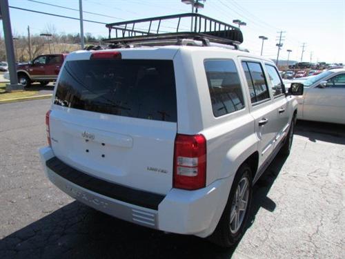 Jeep Patriot 2008 photo 2