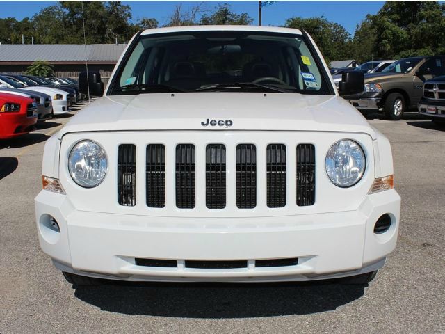 Jeep Patriot Z -71 4X4 Vortec SUV