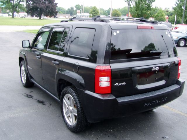 Jeep Patriot Elk Conversion Van SUV