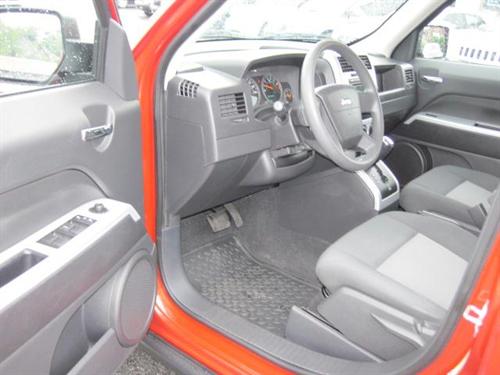 Jeep Patriot 2008 photo 1