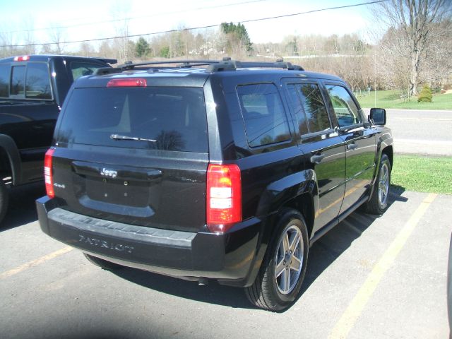 Jeep Patriot 2008 photo 2