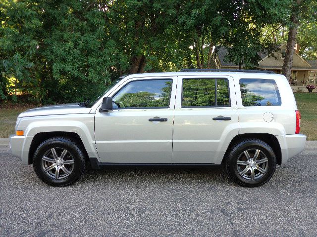 Jeep Patriot 2008 photo 1