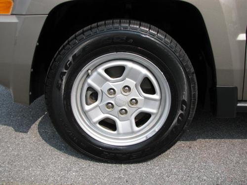 Jeep Patriot 2008 photo 2