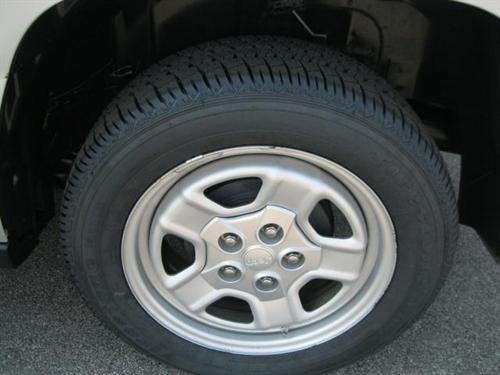 Jeep Patriot 2008 photo 2