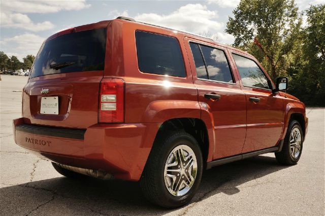 Jeep Patriot 2008 photo 2