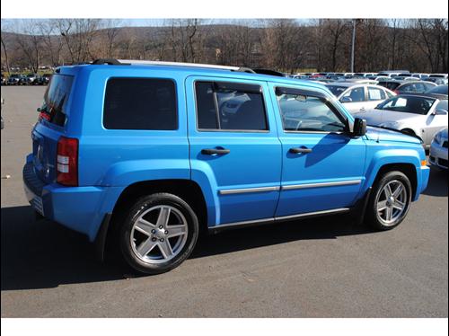 Jeep Patriot 2008 photo 2