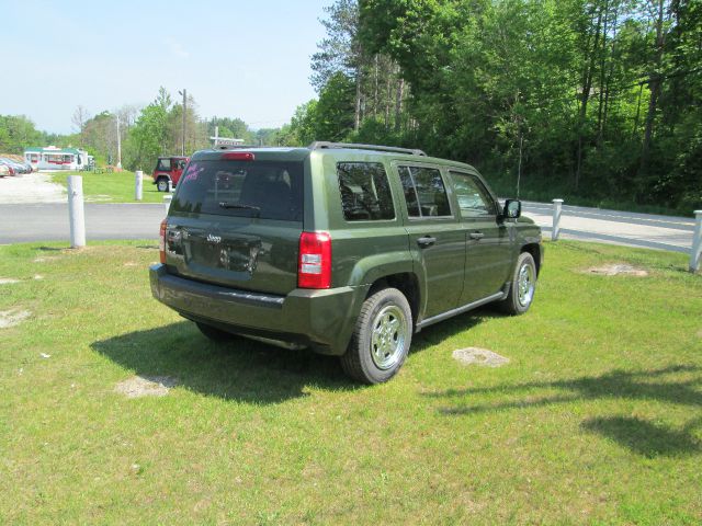 Jeep Patriot 2008 photo 2