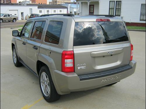 Jeep Patriot 2008 photo 1