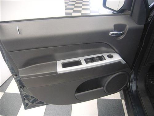 Jeep Patriot 2008 photo 4