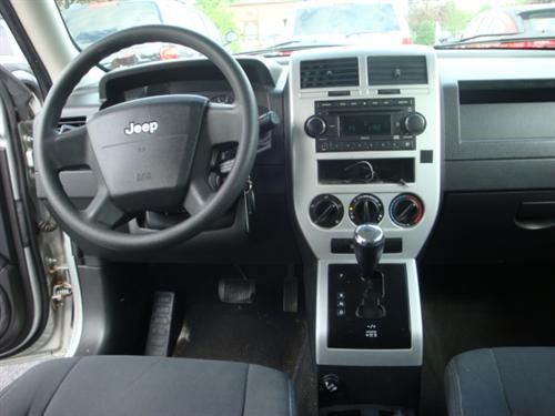 Jeep Patriot 2008 photo 1