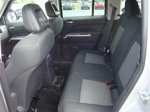 Jeep Patriot 2008 photo 2