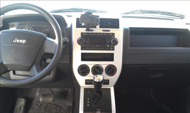 Jeep Patriot 2008 photo 4