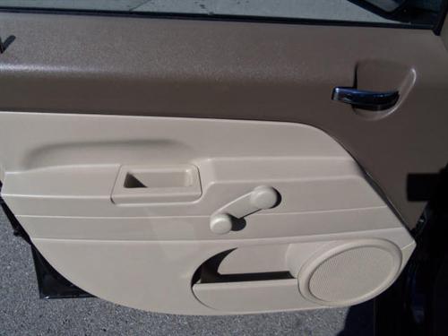Jeep Patriot 2008 photo 3