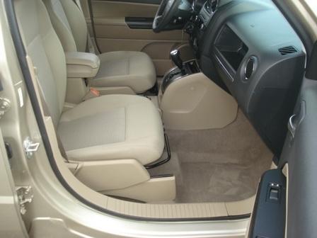 Jeep Patriot 2009 photo 2