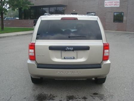 Jeep Patriot 2009 photo 4