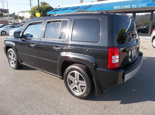 Jeep Patriot 2009 photo 3