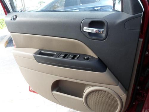 Jeep Patriot 2009 photo 3