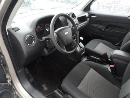 Jeep Patriot 2009 photo 2