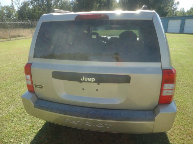 Jeep Patriot 2009 photo 4