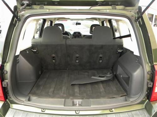 Jeep Patriot 2009 photo 2