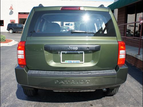 Jeep Patriot 2009 photo 4